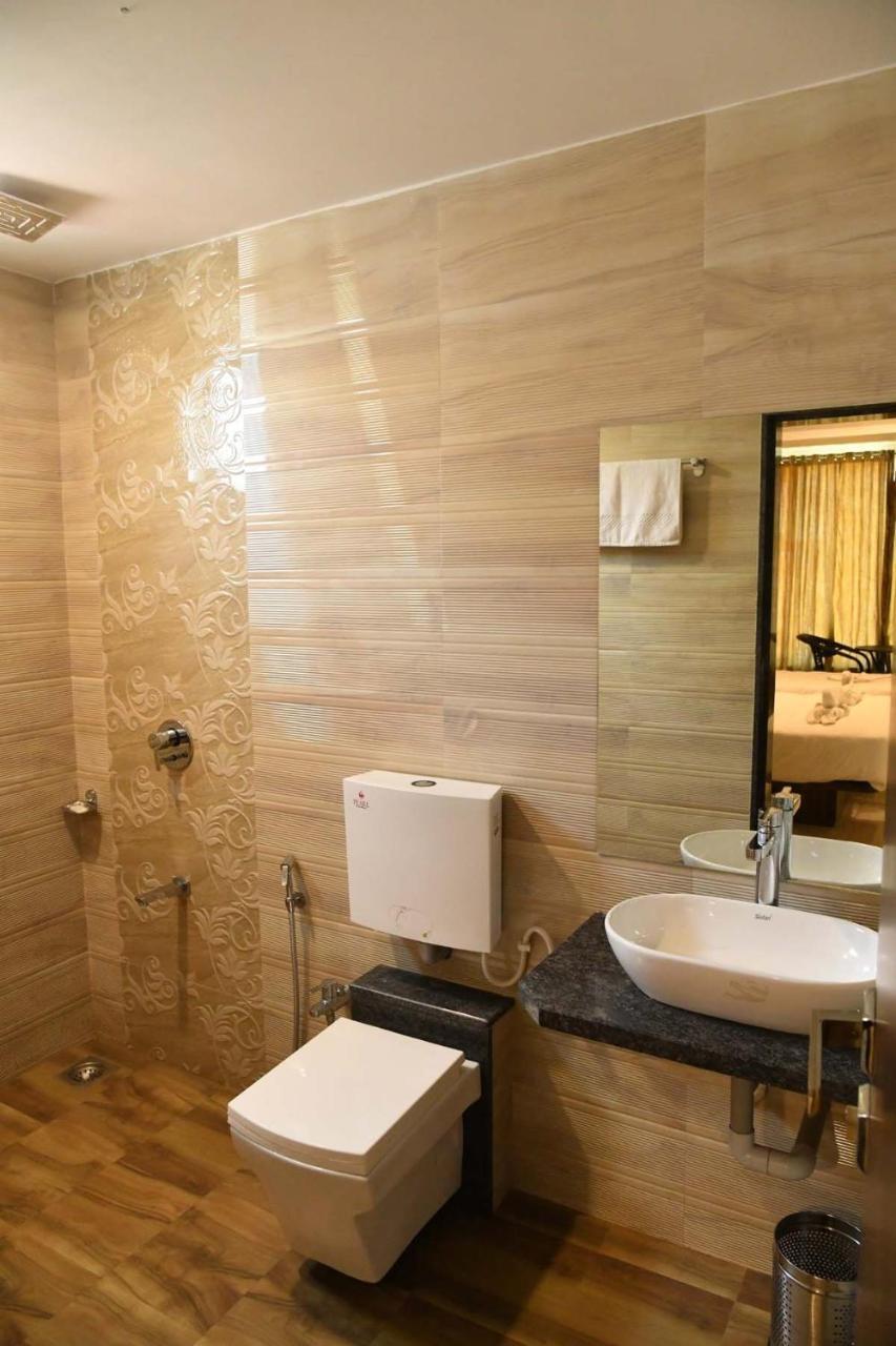 Royal Orbit Hotel Panchgani Exterior photo
