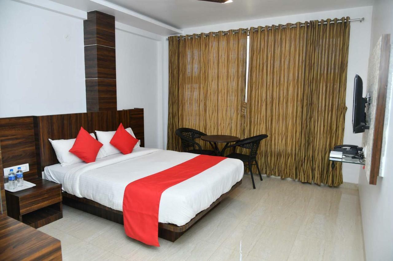 Royal Orbit Hotel Panchgani Exterior photo